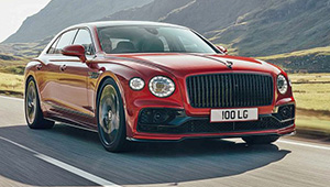 宾利发表Flying Spur V8 入门车型，车重减100公斤，最大马力500匹